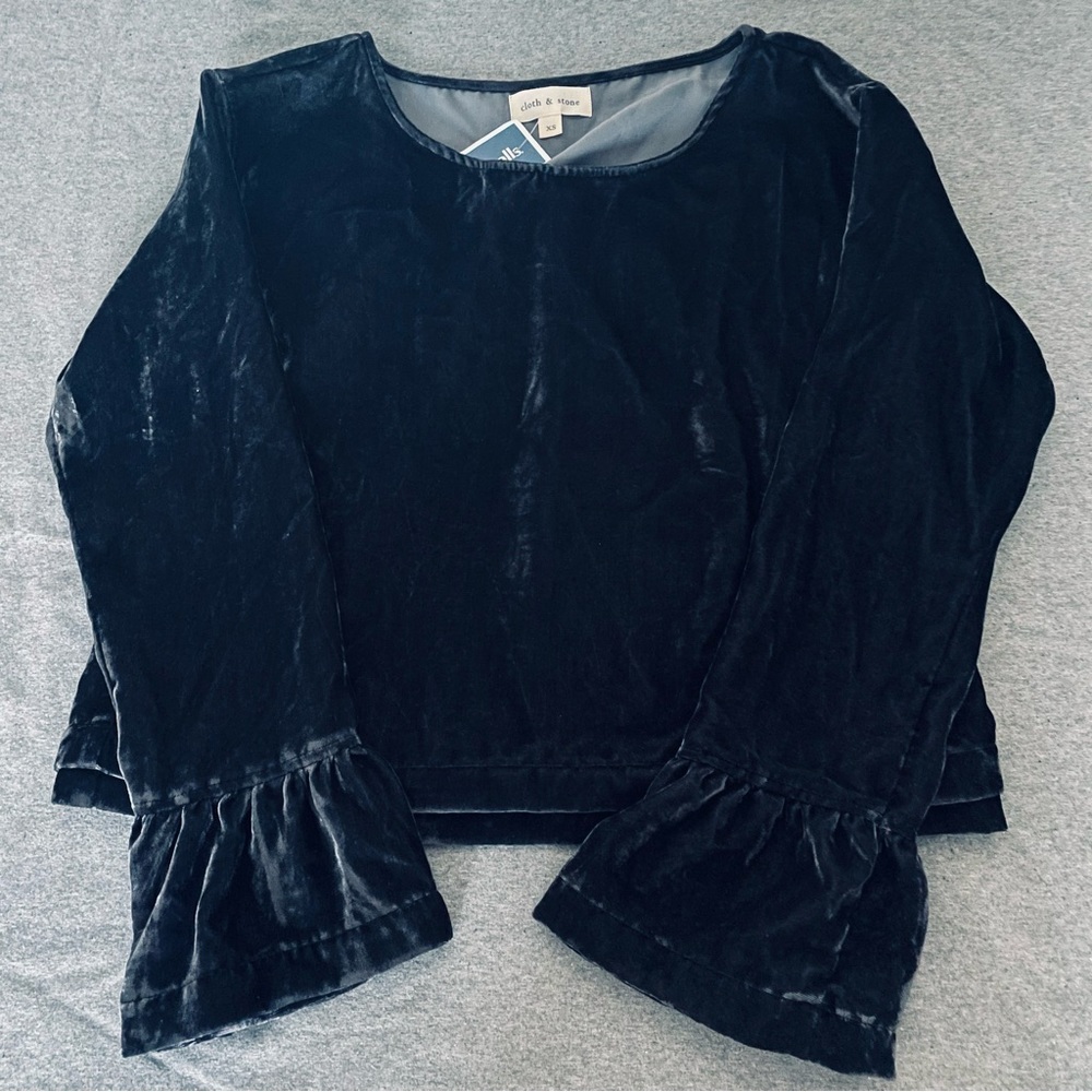 NEW Cloth & Stone Crushed Velvet long sleeve Top Dark Navy Blue Sz XS